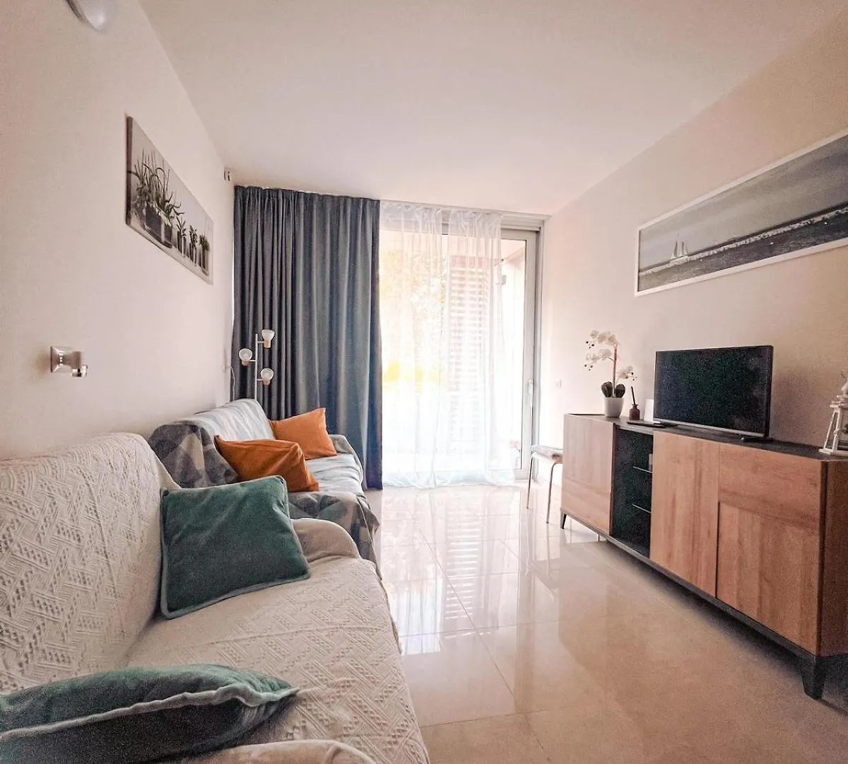 Apartment Mare45 - 10 Minutes Walk From The Beach With One Private Ombrella And Two Sun-Beds Eraclea Mare